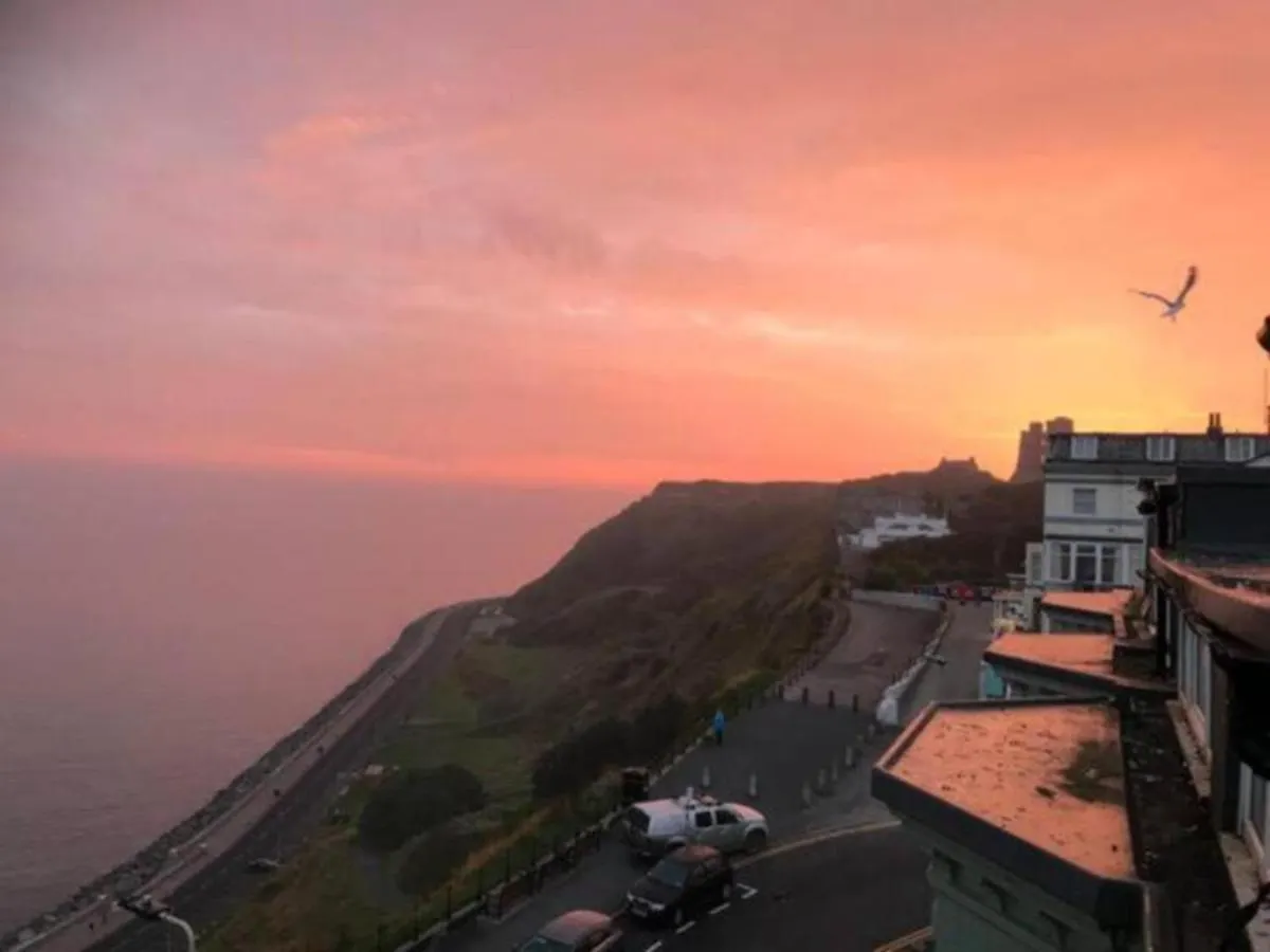 Headland View - Stunning Sea Views - Yorkshire Coast Holiday Lets Scarborough 0*,